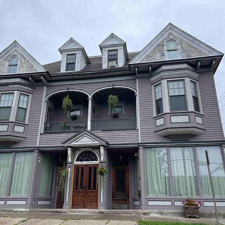 Redefined Alchemy - Bright, Eclectic, Pretty Apt 3E Little Falls Exterior photo